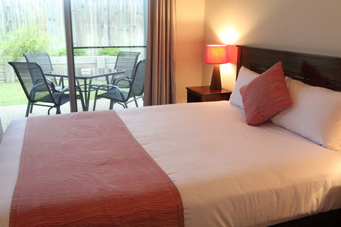 Direct Hotels - Villas On Rivergum - Mackay Tourism 2