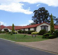 McNevins Warwick Motel - Mackay Tourism