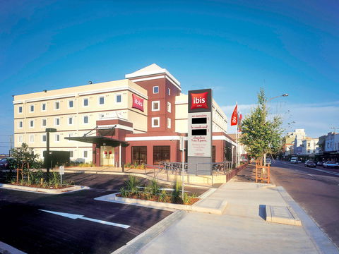 Ibis Newcastle - Mackay Tourism 0