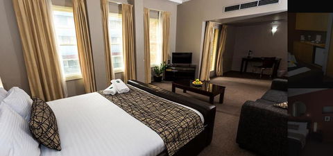The Clarendon Hotel - Mackay Tourism 0