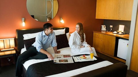 The Clarendon Hotel - Mackay Tourism 2