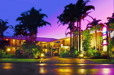 Sapphire Waters Motor Inn - Mackay Tourism 1
