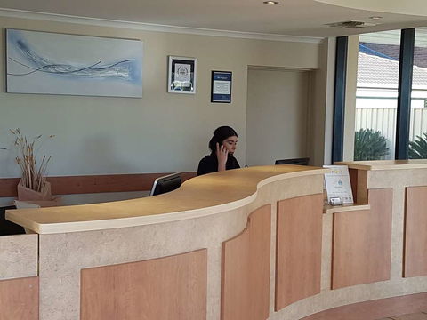 Best Western Chaffey Intl Motor Inn - Mackay Tourism 1