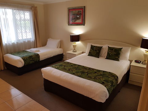 The Palms Motel, Chinchilla - Mackay Tourism 0