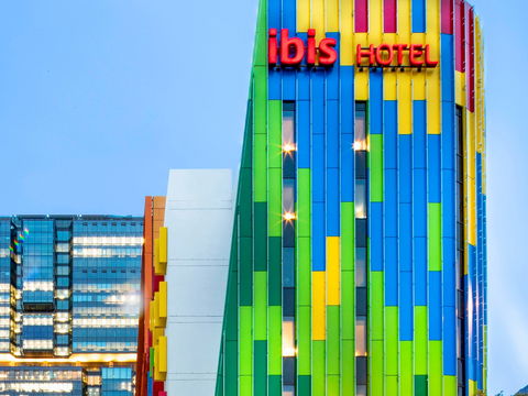 Ibis Sydney Barangaroo - Mackay Tourism 2