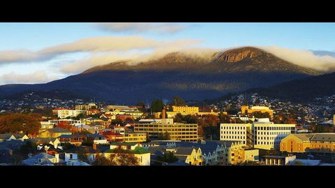Lenna Of Hobart - Mackay Tourism 2