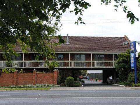 Coal Valley Motor Inn - Mackay Tourism 0