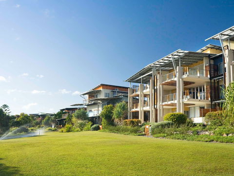 The Sebel Twin Waters - Mackay Tourism 0
