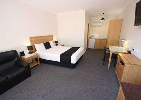 Comfort Inn Lady Augusta - Mackay Tourism 1