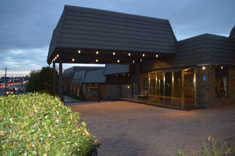 Rowville International Hotel - Mackay Tourism 1
