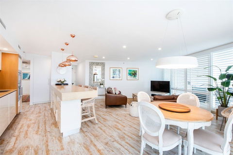 Lanai Riverside Apartments - Mackay Tourism 1