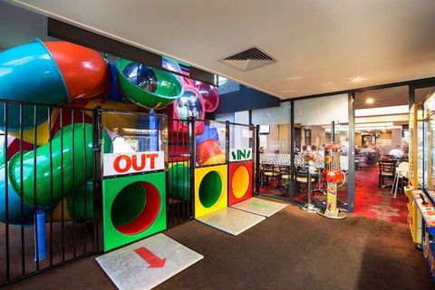 Nightcap At Keysborough Hotel - Mackay Tourism 8