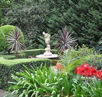 Escarpment Retreat - Mackay Tourism