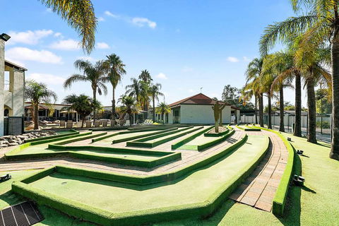 Quality Siesta Resort - Mackay Tourism 0