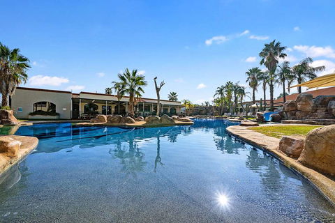 Quality Siesta Resort - Mackay Tourism 6