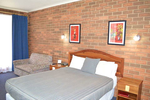 Best Western Cathedral Motor Inn - Mackay Tourism 11