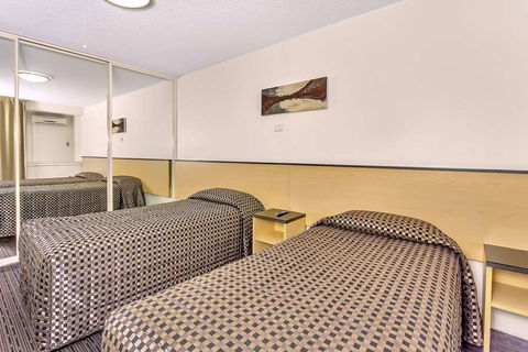 Comfort Inn & Suites Goodearth - Mackay Tourism 7