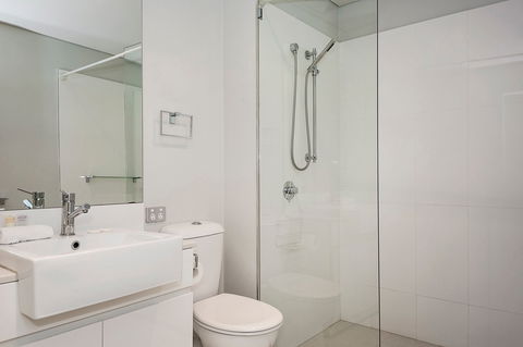 Astra Apartments Perth - Mackay Tourism 2