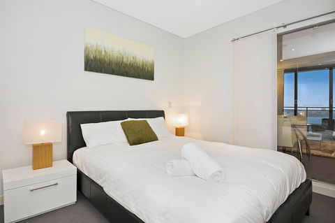 Astra Apartments Perth - Mackay Tourism 3