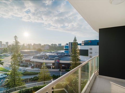 The Sebel Twin Towns Coolangatta - Mackay Tourism 7