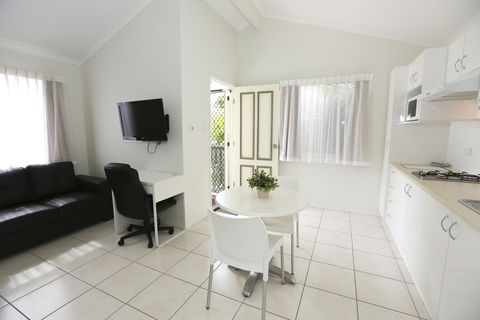 Barney Beach Accommodation Centre - Mackay Tourism 3