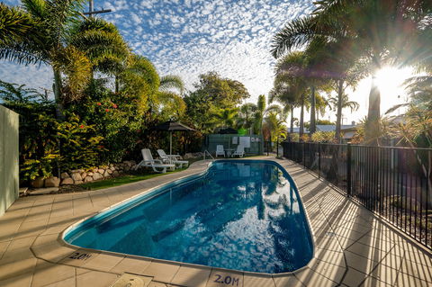 Barney Beach Accommodation Centre - Mackay Tourism 7