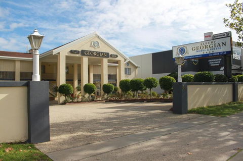 Albury Georgian - Mackay Tourism 0