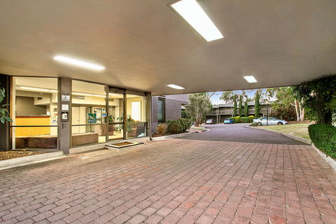 Knox International Hotel - Mackay Tourism 0