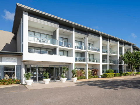 Peppers Blue On Blue Resort - Mackay Tourism 0