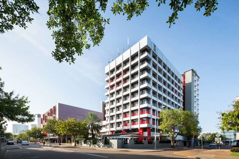 H On Smith Hotel - Mackay Tourism 1