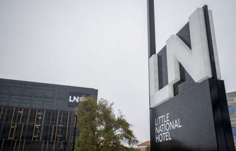 Little National Hotel - Mackay Tourism 1