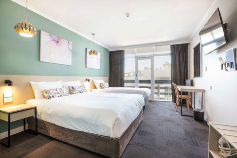 Watermark Glenelg - Mackay Tourism 2