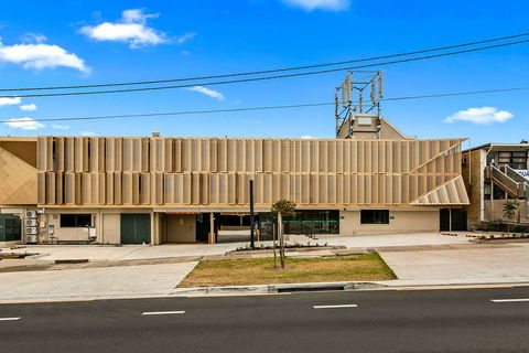 Quality Inn Sunshine Haberfield - Mackay Tourism 1