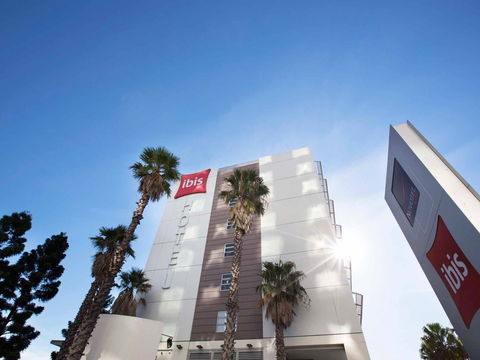 Hotel Ibis Sydney Olympic Park - Mackay Tourism 1