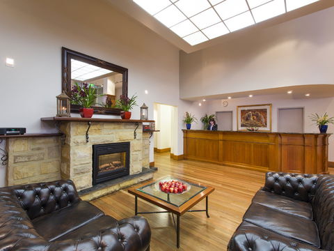 Hotel Grand Chancellor On Currie - Mackay Tourism 1