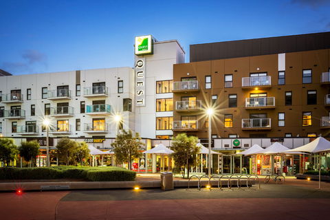 Quest Docklands - Mackay Tourism 0