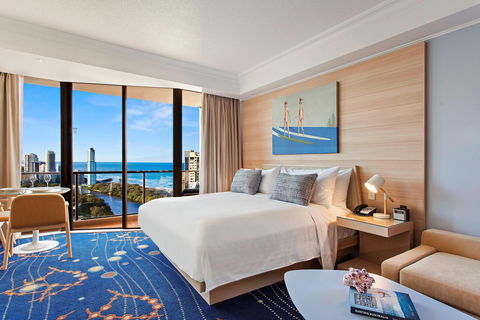 Marriott Vacation Club-Surfers Paradise - Mackay Tourism 1