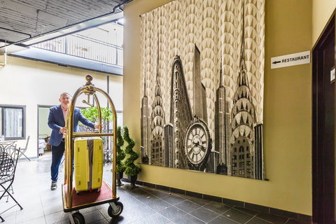 Airport Hotel Sydney - Mackay Tourism 2