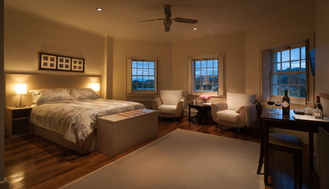 Woodbridge on the Derwent - Mackay Tourism 6