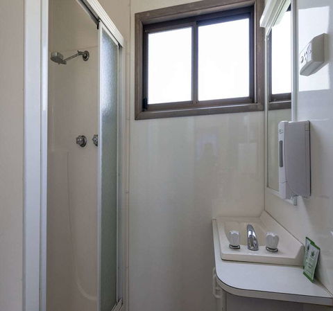 BIG4 Albury Tourist Park - Mackay Tourism 1