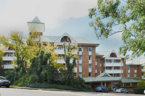 Nesuto Pennant Hills Sydney Apt Hotel - Mackay Tourism 0