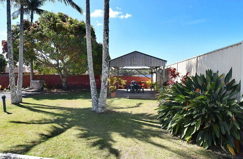Kennedy Drive Motel - Mackay Tourism 2