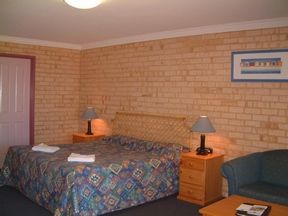 Kalbarri Palm Resort - Mackay Tourism 1