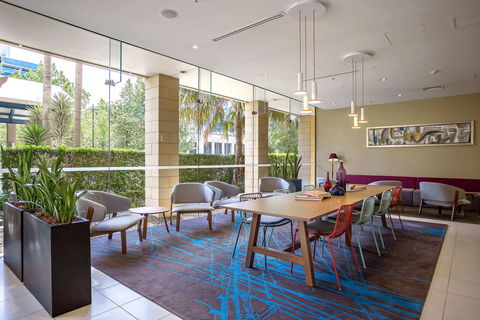 Courtyard By Marriott Sydney-North Ryde - Mackay Tourism 1