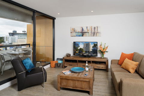 Apartments @ IKON Glen Waverley - Mackay Tourism 1