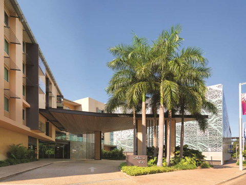 Vibe Hotel Darwin Waterfront - Mackay Tourism 0