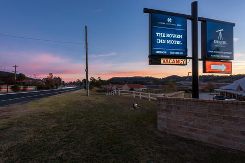 The Bowen Inn Motel - Mackay Tourism 1