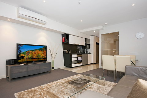 Astra Apartments Perth - Mackay Tourism 1