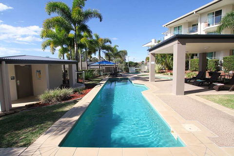 Caloundra Central Apartment Hotel - Mackay Tourism 8
