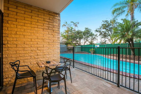 Kawana Waters Hotel By NightCap - Mackay Tourism 1